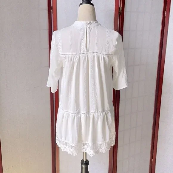 Anthropologie Leith White Lace High Neck Top with Eyelet Cut Outs (Size: Small) - Picture 8 of 16